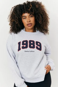 1989 Printed Graphic Sweatshirt|Fits Discount