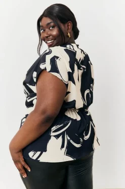 Abstract Drape Top|In The Style Hot