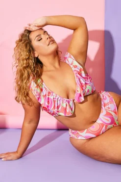 Abstract Print Ruffle Bikini Top|Billie Faiers Hot