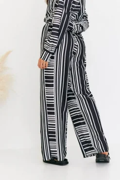 Abstract Stripe Co-Ord Trouser|In The Style Hot