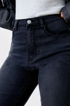 Acid Wash Straight Leg Split Hem Jeans|In The Style Online