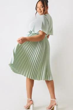 Angel Sleeve Pleated Wrap Midi Dress|In The Style