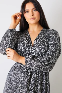 Animal Print Smock Midi Dress|In the Style Hot