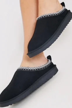 Aztec Faux Suede Shoe|In The Style Clearance