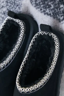 Aztec Faux Suede Shoe|In The Style Clearance