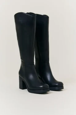 Bella Chunky Heeled High Leg Boot|In The Style Online