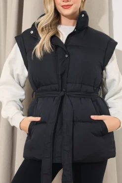 Belted Puffer Gilet|In The Style Clearance