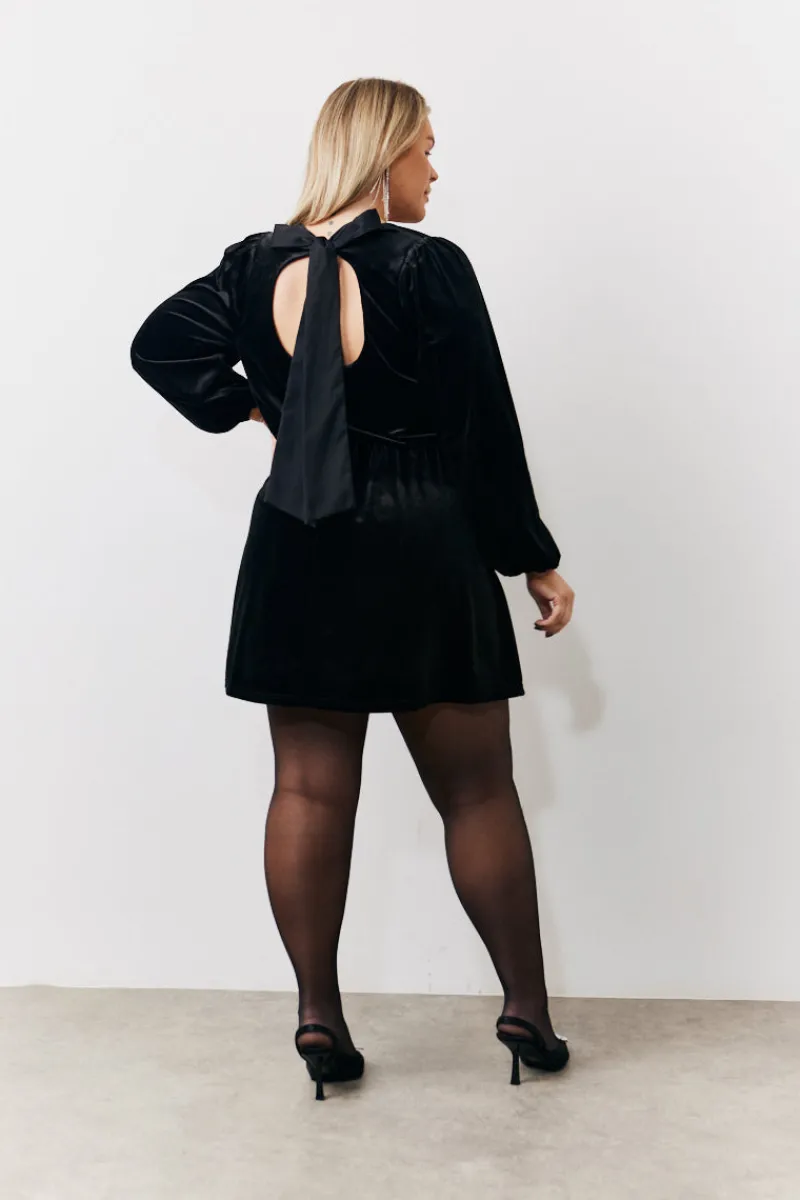 Bow Back Velour Mini Dress|In the Style Online
