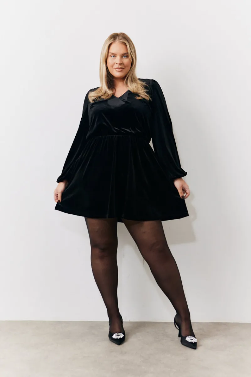 Bow Back Velour Mini Dress|In the Style Online