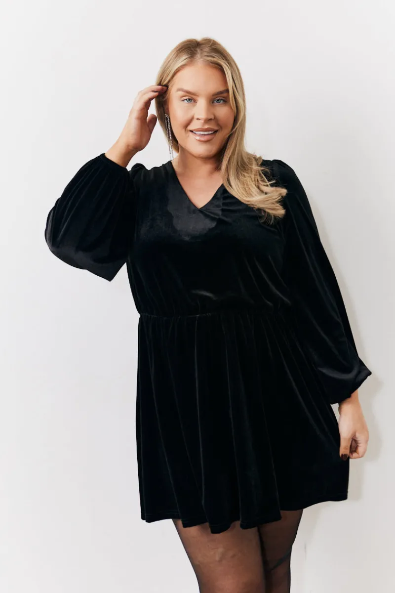 Bow Back Velour Mini Dress|In the Style Online