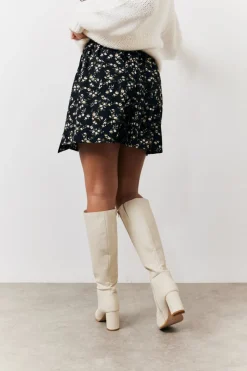 Black Floral Flippy Mini Skirt|In the Style Sale