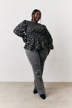 Black Floral Shirred Bust Blouse|In the Style Online