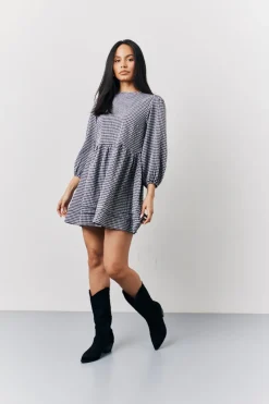 Gingham Mini Smock Dress|In the Style Online