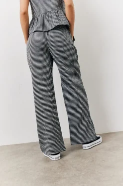 Gingham Wide Leg Trousers|In The Style New