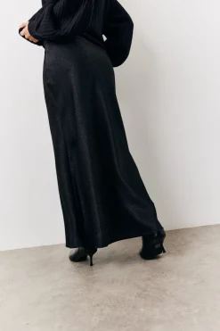 Jacquard Printed Slip Skirt|In the Style Sale