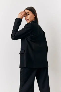Relaxed Pocket Detail Blazer|In The Style Outlet
