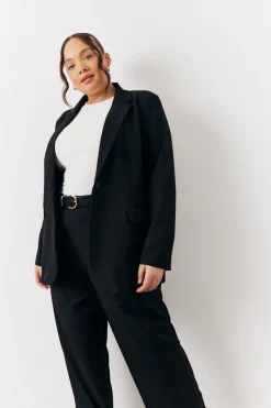 Relaxed Pocket Detail Blazer|In The Style Outlet