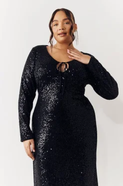 Sequin Long Sleeve Maxi Dress|In the Style Hot
