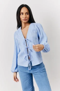 Gingham Seersucker Tie Front Blouse|In The Style Clearance