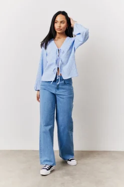 Gingham Seersucker Tie Front Blouse|In The Style Clearance