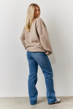 BOSTON OVERSIZED SWEATER|In The Style Online