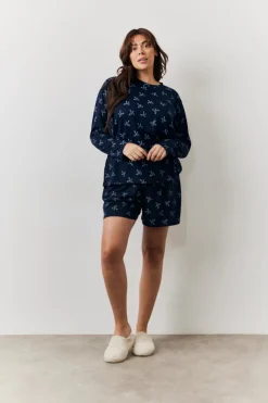 Bow Print Long Sleeve and Short PJ Set|In The Style Hot