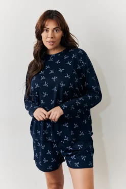 Bow Print Long Sleeve and Short PJ Set|In The Style Hot