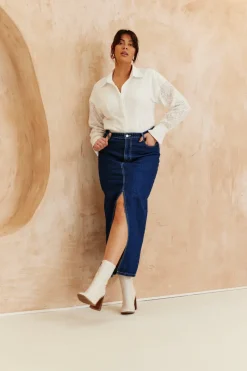 Broderie Shirt Bodysuit|In The Style Online