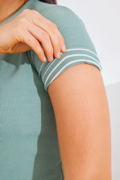Cap Sleeve Reversible Mini Dress|In the Style