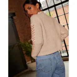 Contrast Cable Detail Jumper in Cream|CHI CHI LONDON