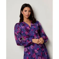 V Neck Floral Printed Chiffon Dress in Purple|CHI CHI LONDON Sale