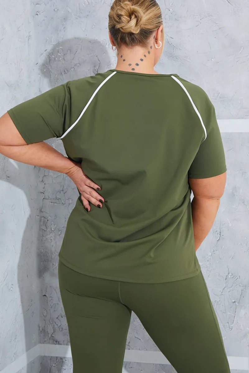 Contrast Active T-Shirt|In the Style Sale