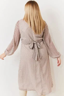 Cream Geometric Print Chiffon Balloon Sleeve Wrap Midi Dress|In the Style Online
