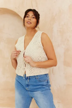 Crochet Tie Front Top|In The Style Outlet