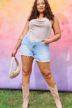 Distressed Denim Shorts|In the Style Hot