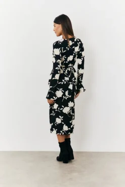 Floral Tie Wrap Detail Midi Dress|In The Style Online