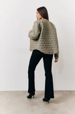 Heart Quilted Lightweight Jacket|In the Style