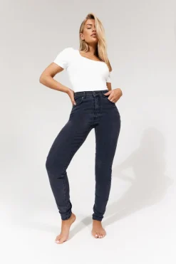 Isobelle Skinny Jean in Black|In The Style Outlet