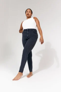 Isobelle Skinny Jean in Black|In The Style Outlet