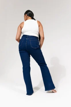 Ivy Kickflare Jeans|In The Style Clearance