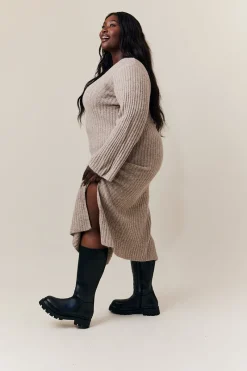 Jess Chunky Heeled High Leg Boot|In the Style
