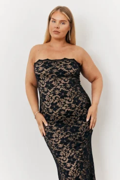 Lace Bandeau Maxi Dress|In The Style Clearance