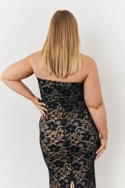 Lace Bandeau Maxi Dress|In The Style Clearance