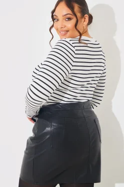 Leather Look Mini Skirt|In the Style Best