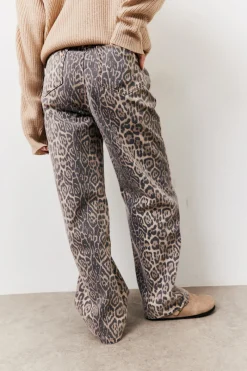 Leopard Straight Leg Jeans|In The Style New