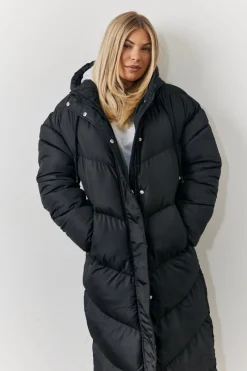 Longline Puffer Jacket|In the Style Outlet