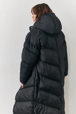 Longline Puffer Jacket|In the Style Outlet