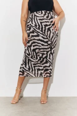 Magic Sculpting Printed Bodycon Midi Skirt|In The Style New