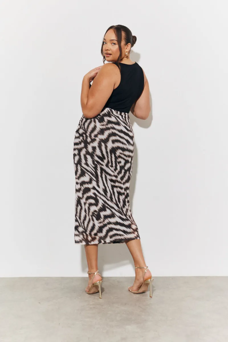 Magic Sculpting Printed Bodycon Midi Skirt|In The Style New