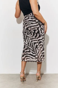 Magic Sculpting Printed Bodycon Midi Skirt|In The Style New